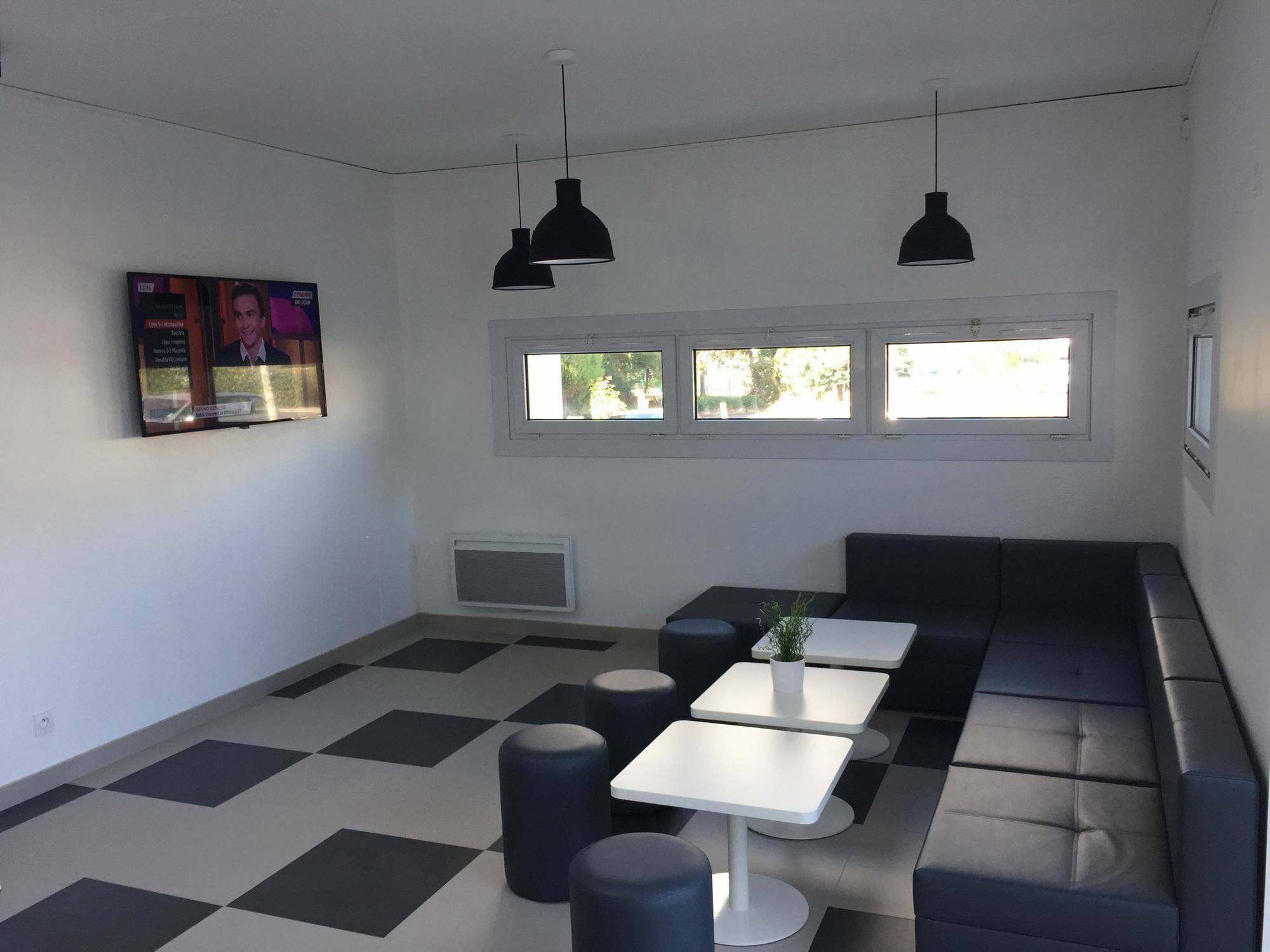 Premiere Classe Rennes Sud Est Chantepie Luaran gambar